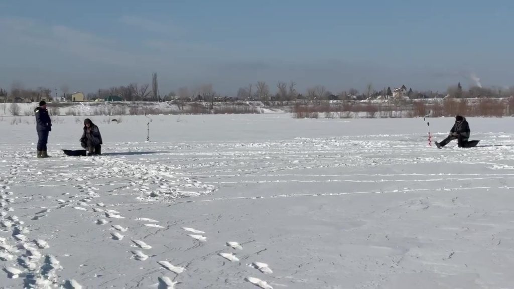 Спасатели провели профилактический рейд на реке Ахтубе