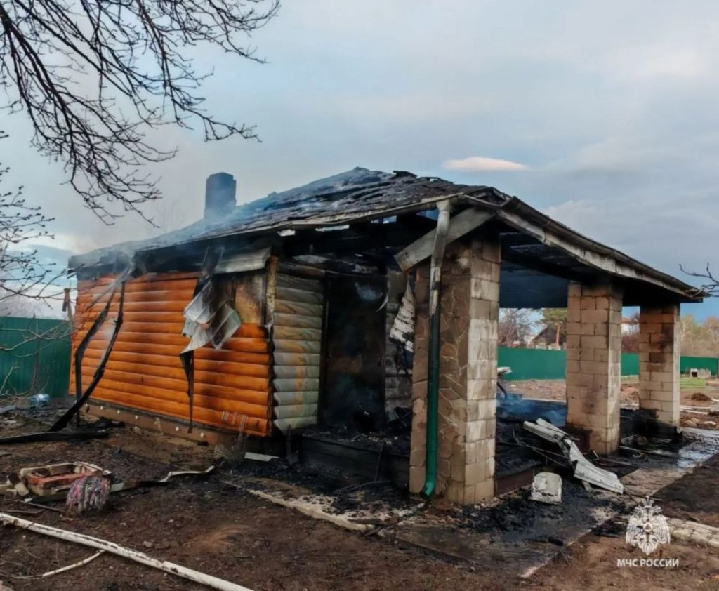 Пожар в частном доме Волжского ликвидирован за 8 минут