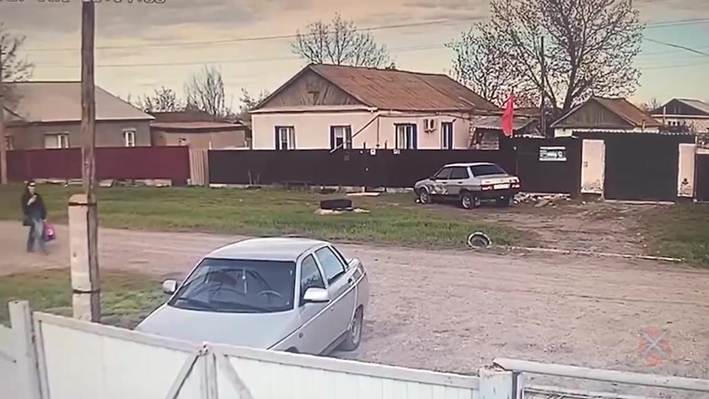 В Волжском арестована девушка, забравшая у пенсионерки 1,7 млн рублей