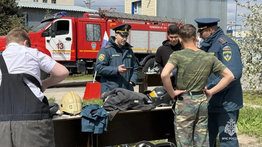 В Волжском определили лучших юных пожарных