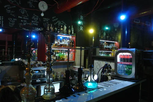 Бар «Соловей» в Волжском обвиняют в неоплате труда стажёра