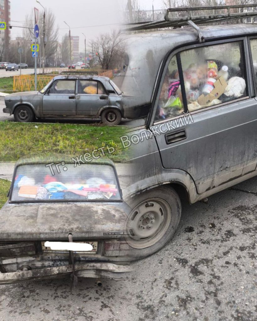 Необычный автомобиль с бампером на резинке снова замечен в Волжском