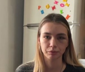 В Волжском девушка оказалась в больнице после нападения на вечеринке