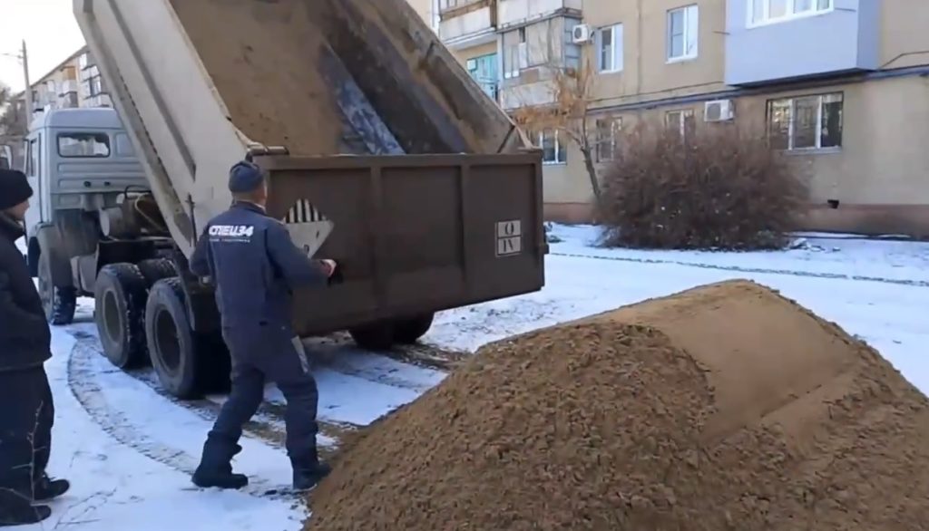 Жители дома на ул. Кирова, 5 возмущены действиями управляющей компании