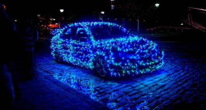 Праздничная иллюминация на авто может привести к лишению прав