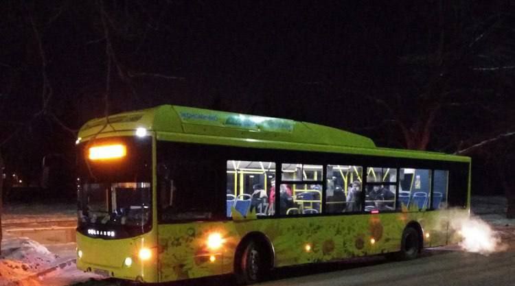 Автобусы в Волжском продлят работу в Рождественскую ночь