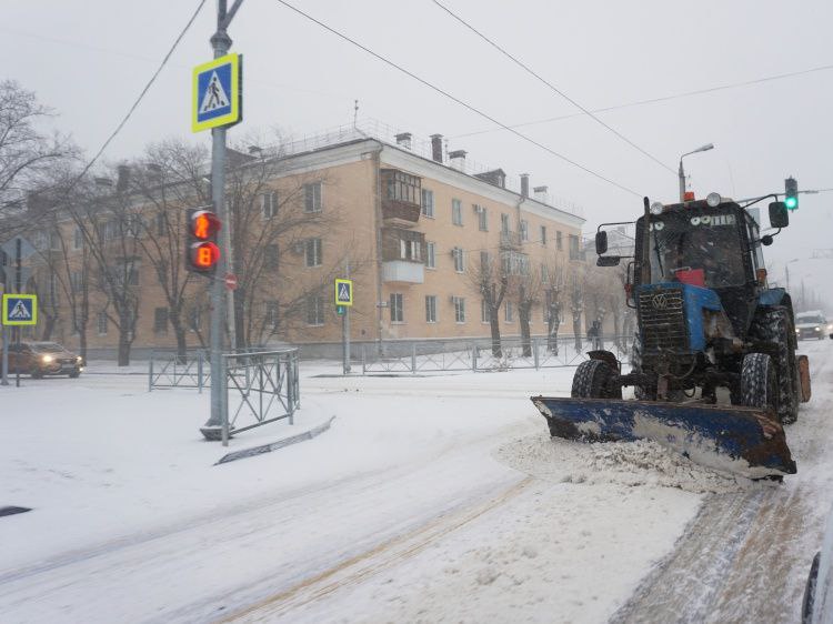 Опасная чистота: почему убранные тротуары становятся ледяными катками