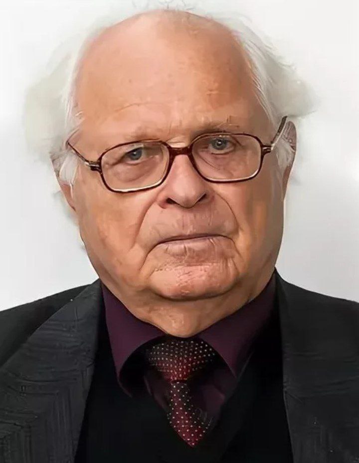 Волжский прощается с заслуженным профессором Вячеславом Мейдером