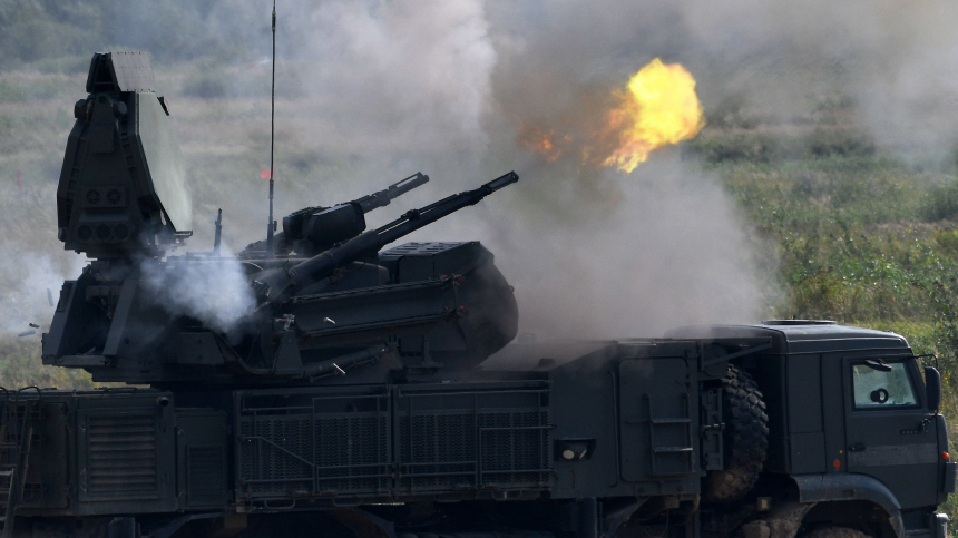 В Волжском прозвучали взрывы: работает система ПВО