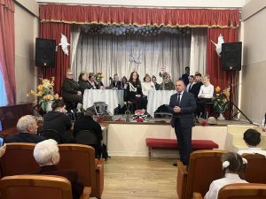 Песни и стихи военных лет объединили поколения в Волжском