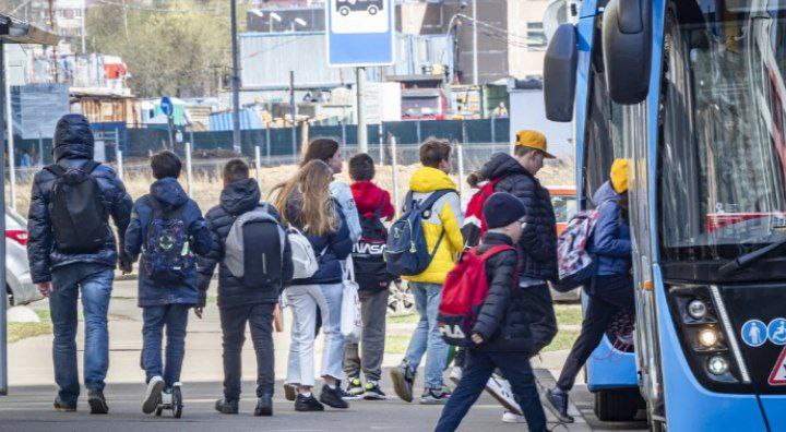Бесплатный проезд для детей до 17 лет: новая инициатива в России