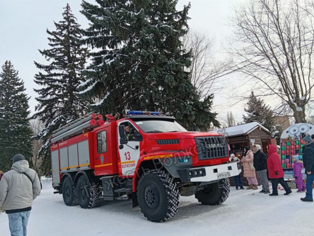 Масленичные гуляния в Волжском прошли под контролем спасателей