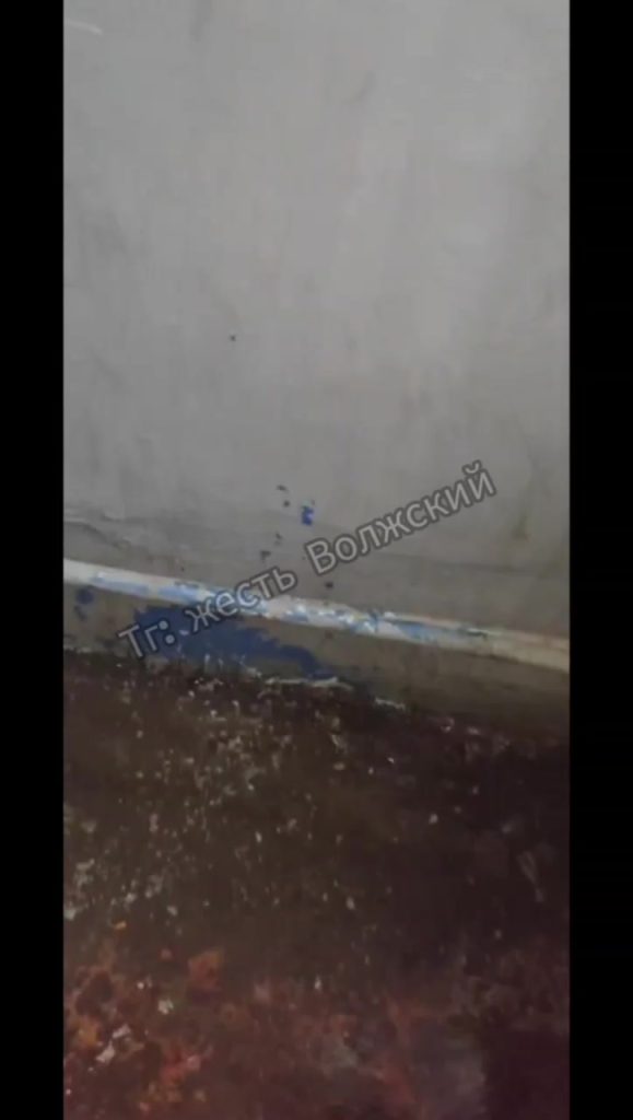 Повторная протечка в доме на Машиностроителей: жильцы требуют капитального ремонта