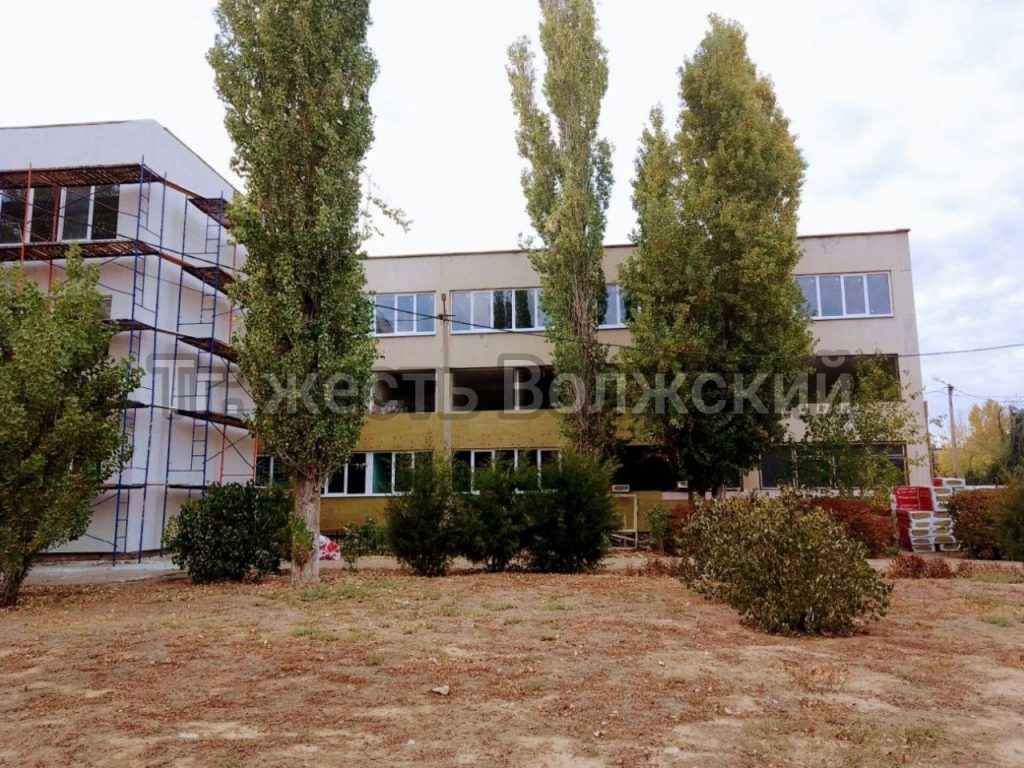 Школа «Эврика-Развитие» в Волжском получит дополнительное финансирование на капитальный ремонт