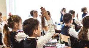 Волжские школы открывают запись первоклассников на новый учебный год