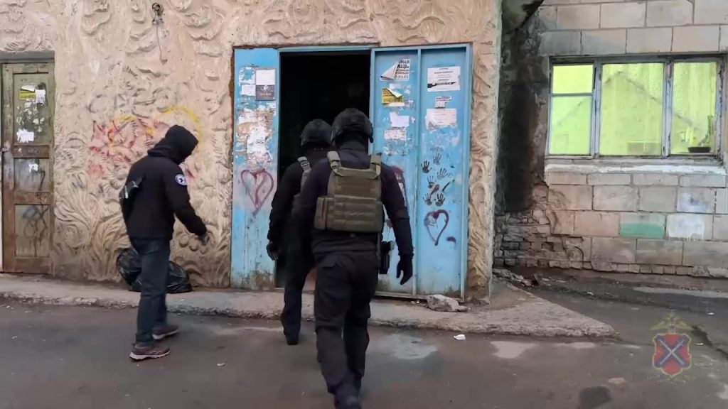 В Волжском прошёл масштабный полицейский рейд