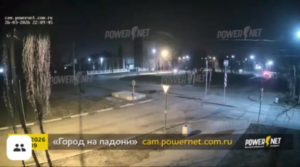 Скорая помощь попала в ДТП на кольцевой развязке в Волжском