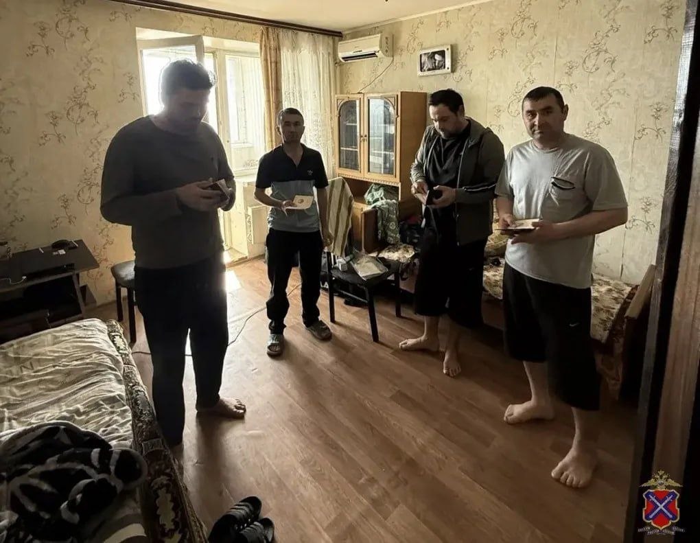 В Волжском полиция провела рейд по мигрантам: 12 протоколов за день