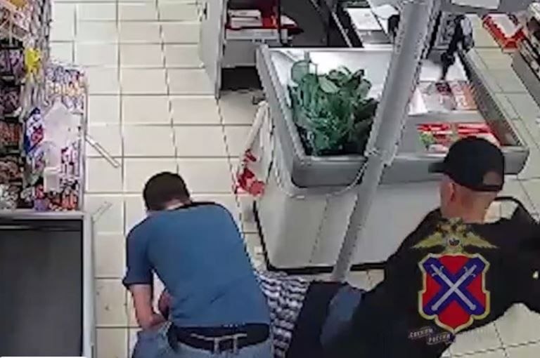 Подростки из Волжского получили реальные сроки за жестокое избиение мужчины