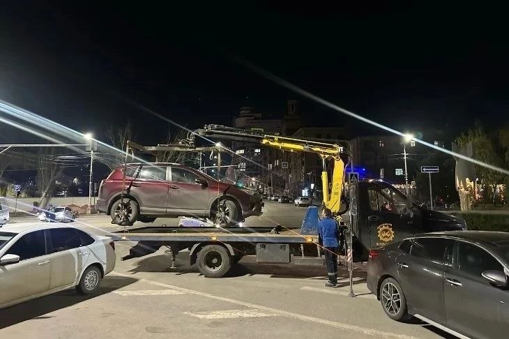 В Волгограде и Волжском арестовали 21 автомобиль за долги на 7 миллионов рублей